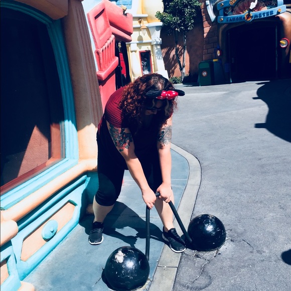 Meet your Posher, Maria - Picture 3 of 3